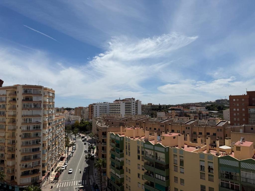 Brisa Marina - Oasis Urbano con Terraza y Vistas - 3