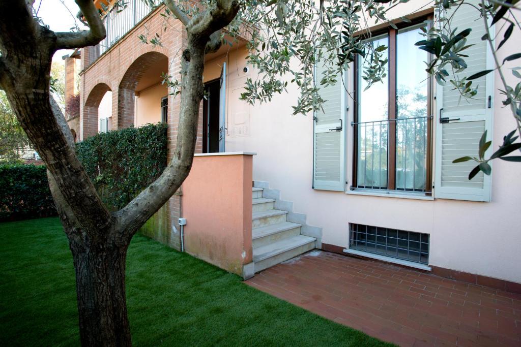 Casa Frentana, tra parco, città e Mare a Pisa - 4
