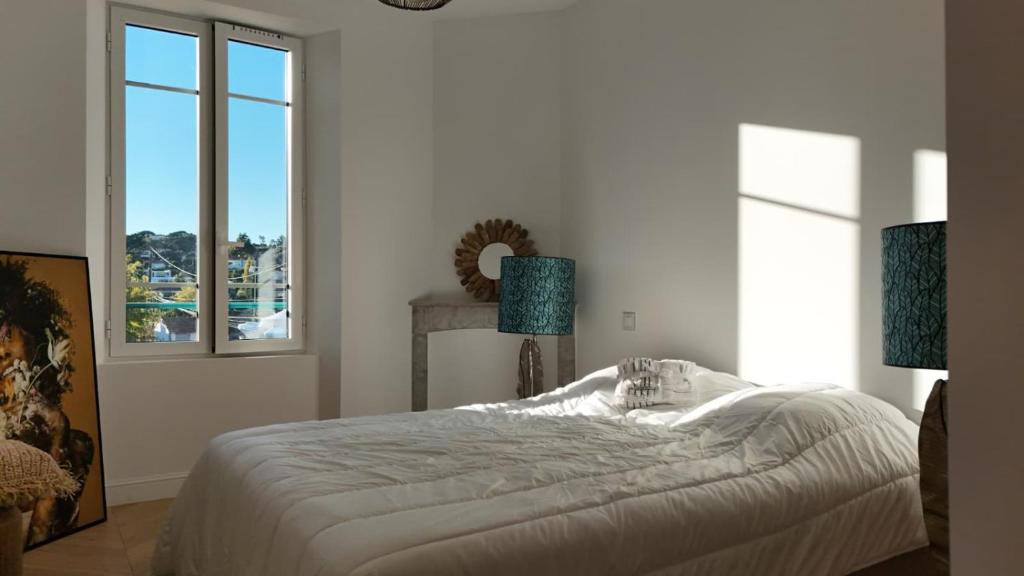 Superbe Appartement 4 pièces dans Villa de charme rénovée proche plages et centre ville d'Antibes, Côte d'Azur - 4