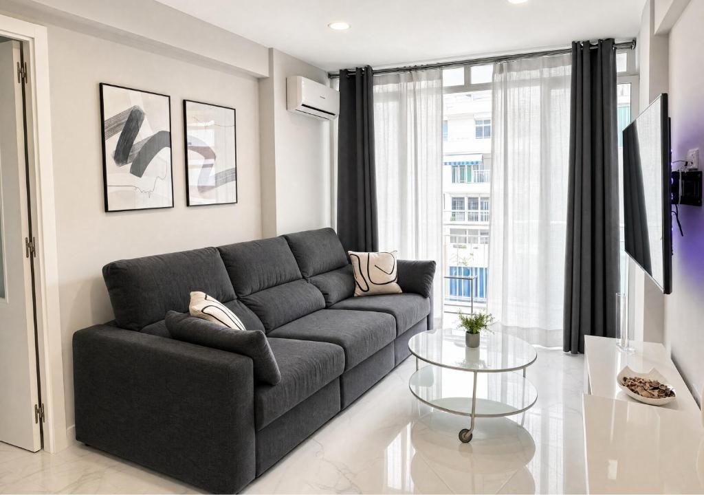 Luminoso Apartamento Familiar y Excelente Conexion - 1