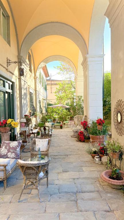 Villa La Dogana B&B di Charme - Historic Villa with a beautiful garden - private parking - 2