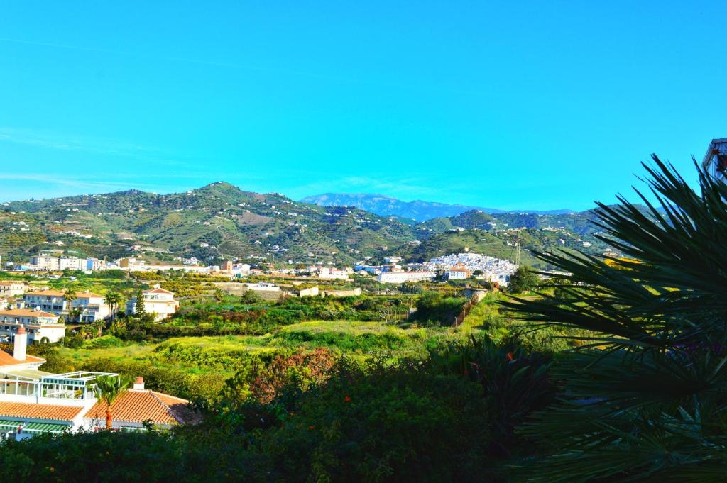 Stylish Holiday Apartment in Torrox Park with Sea View - 4