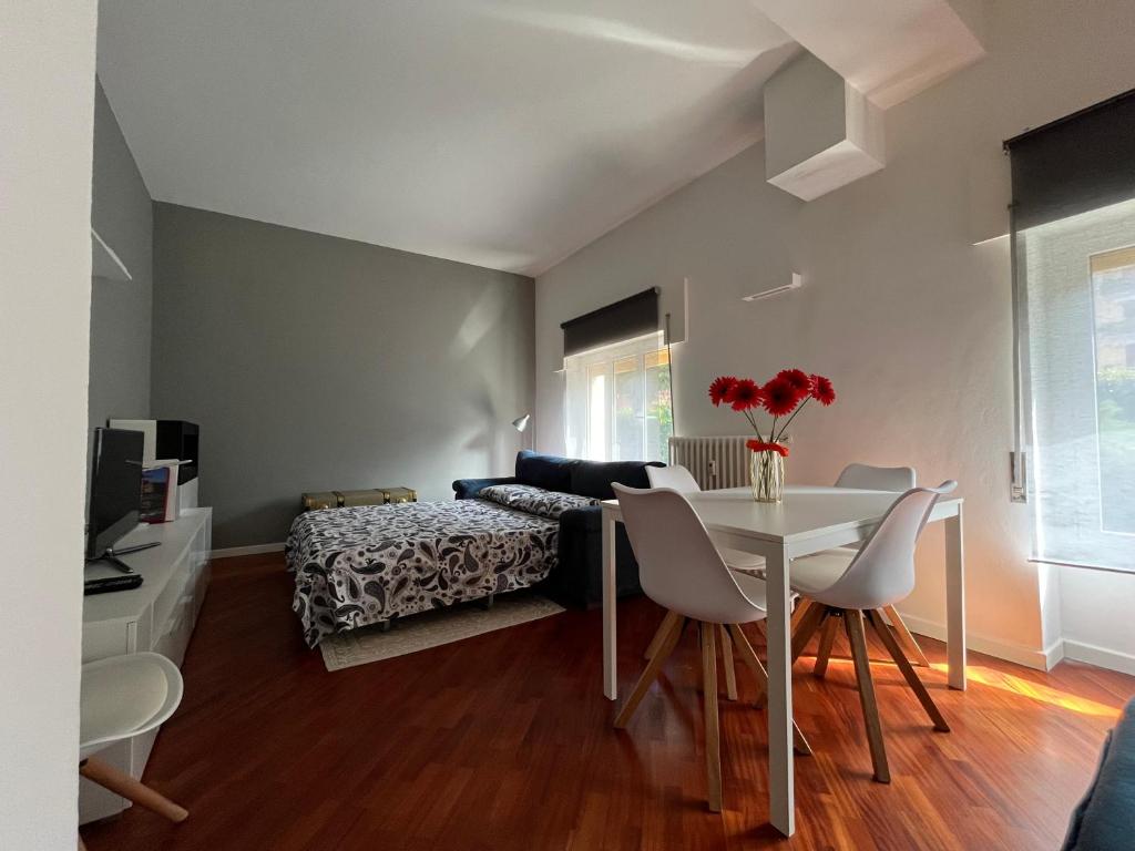 Maison de l'Eau by Lago Maggiore Rentals - 2