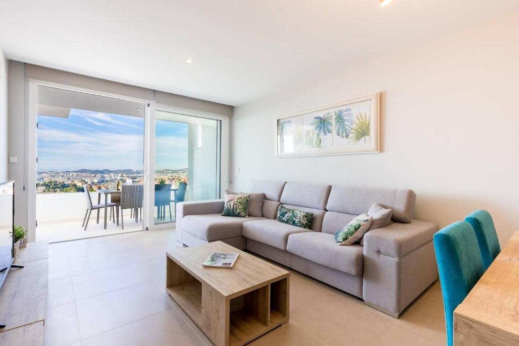 Apartamento luminoso de 2 hab – vistas al mar - 2