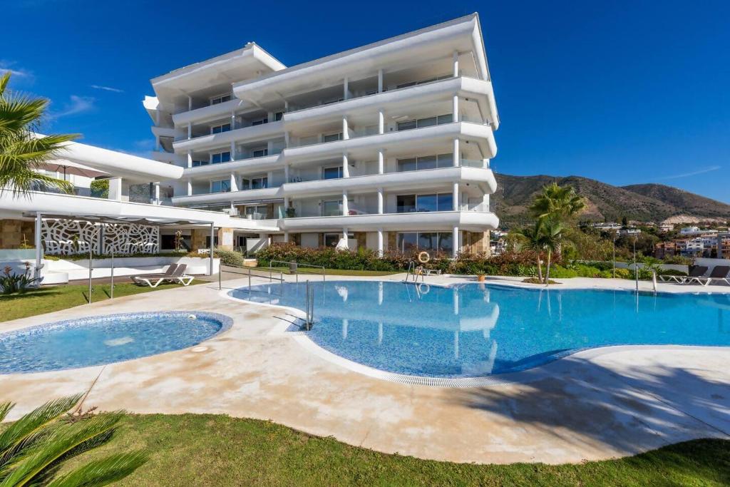 Apartamento luminoso de 2 hab – vistas al mar - 4