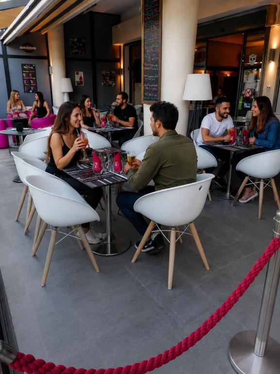 Bar/lounge