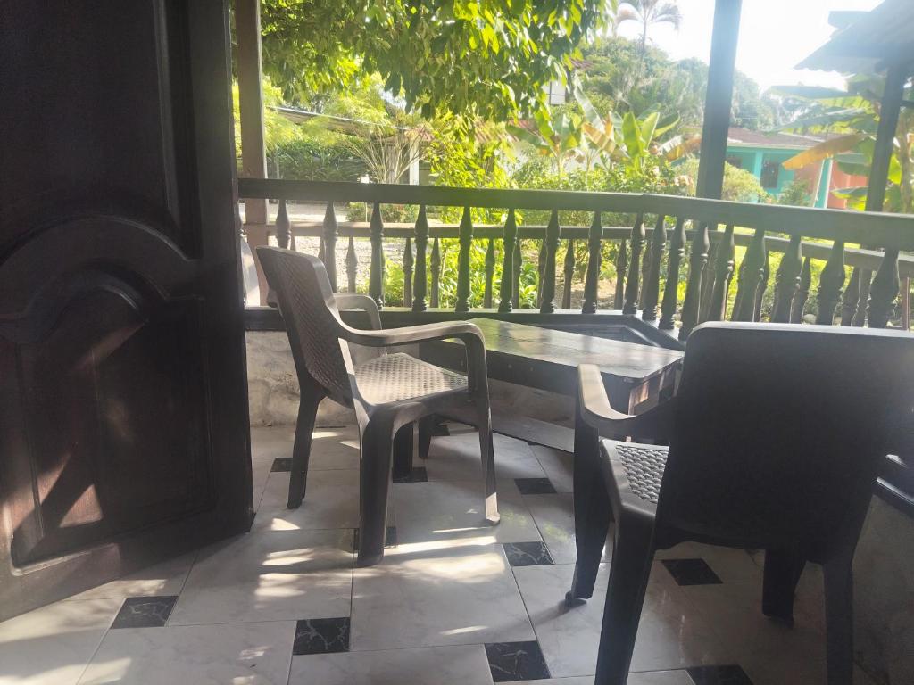 CASA TURÍSTICA CAMPESTRE "VILLA ALONDRA" Parqueo Privado GRATIS! - 4