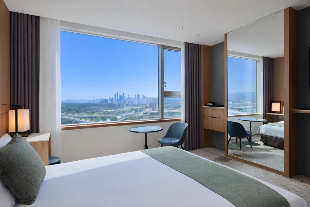 Golden Seoul Hotel