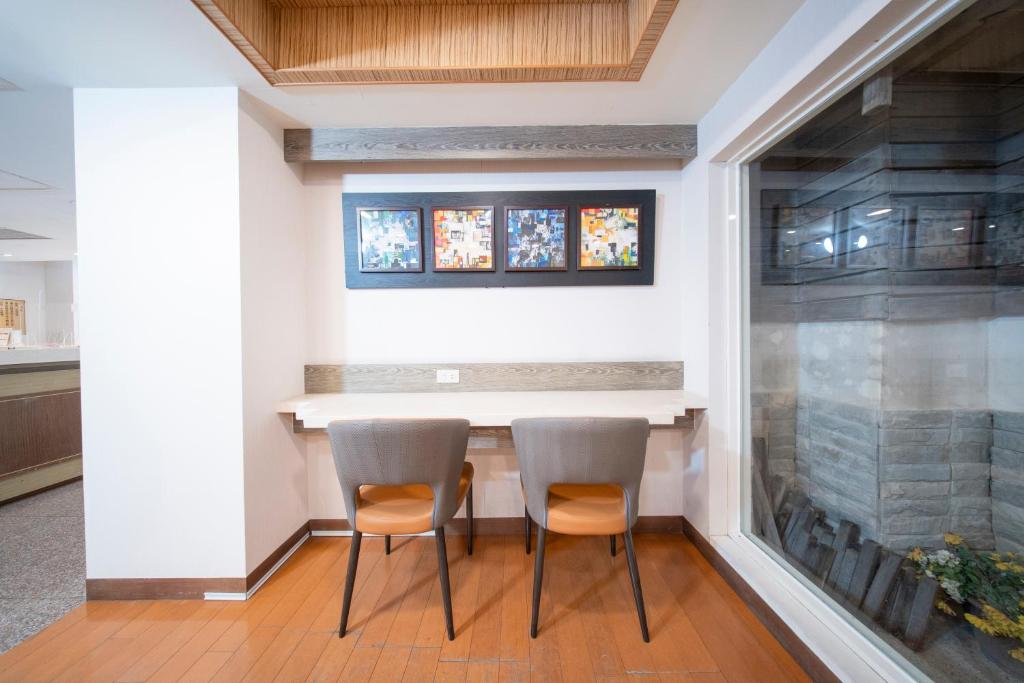 Foung Gu Hotel