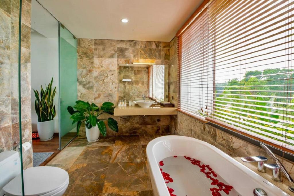 Villa CBT tai Flamigo Dai Lai Resort