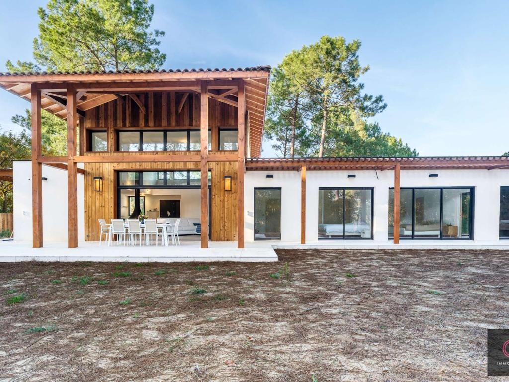 Villa PMR piscine et clim - 8/10 pers. - FR-1-877-9 - 3