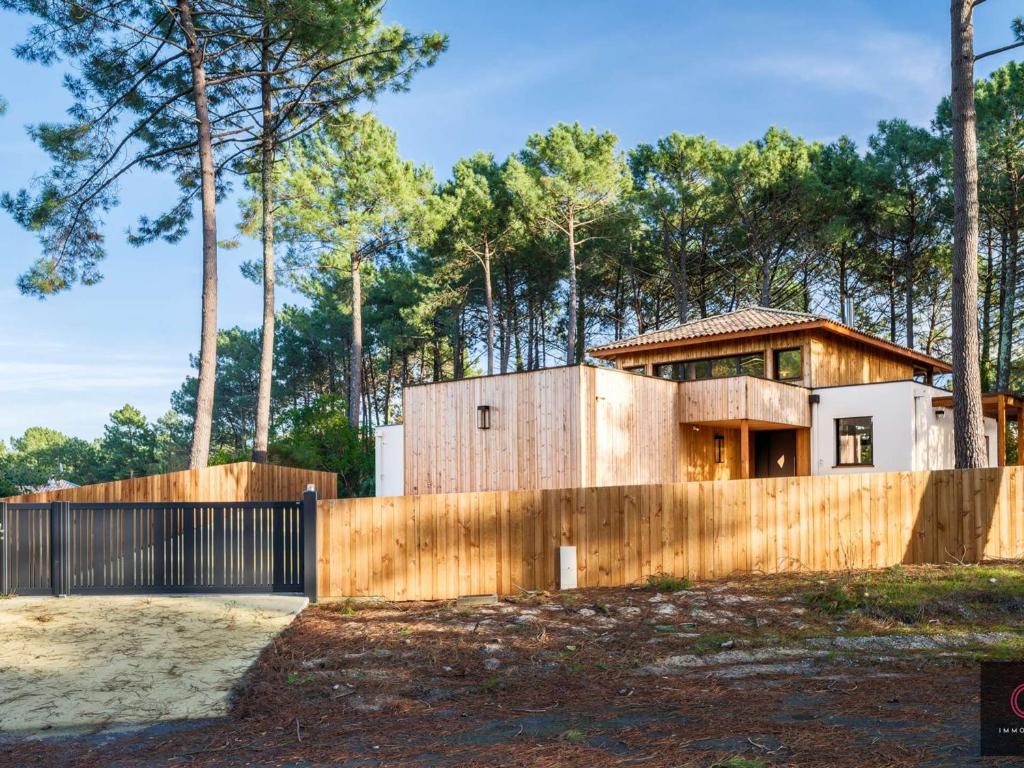 Villa PMR piscine et clim - 8/10 pers. - FR-1-877-9 - 4