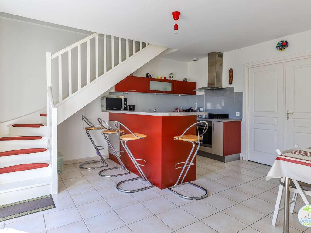 Maison idéale, parking, proche des commerces - 6 pers. - FR-1-877-23 - 2
