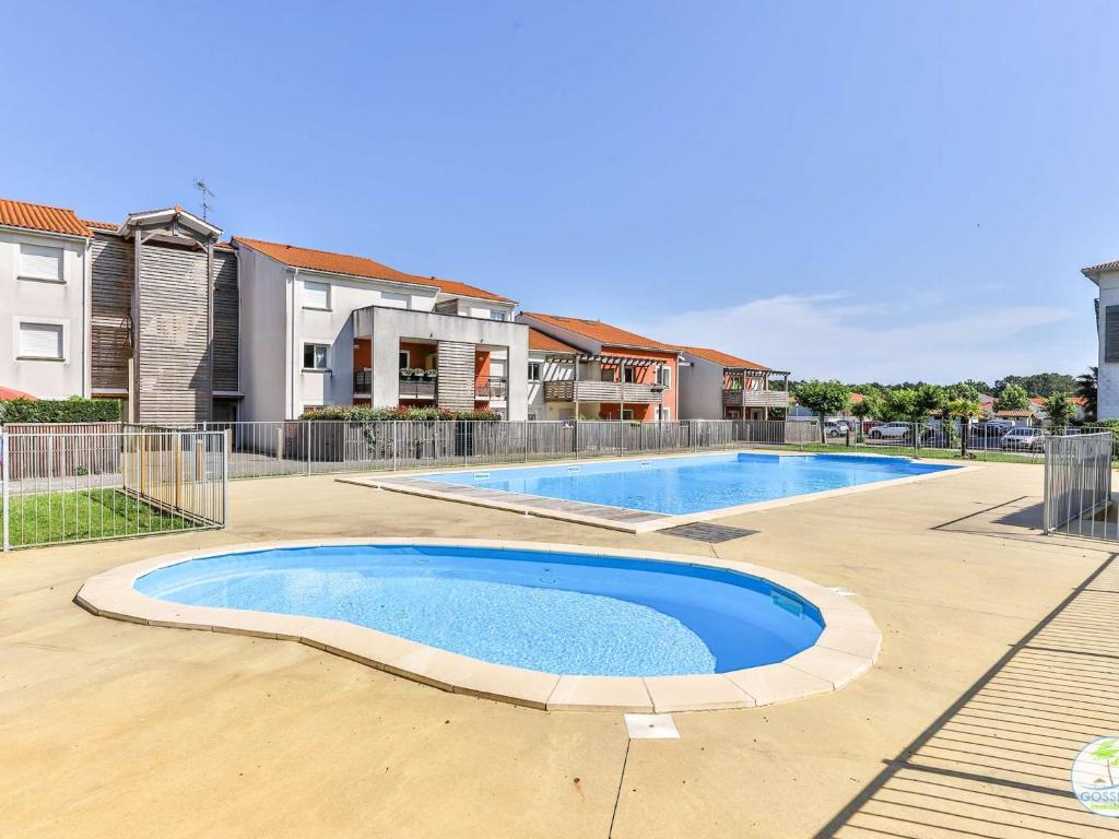 Appartement avec piscine - 5 pers. - FR-1-877-16 - 1