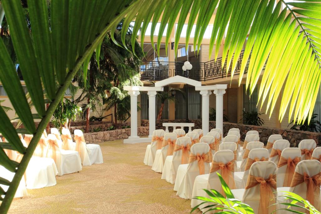 Wyndham Garden Fresno Yosemite Airport Photo 44