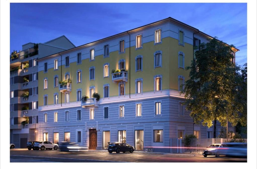 Innovation and design on Milan' s Naviglio Canal - 2