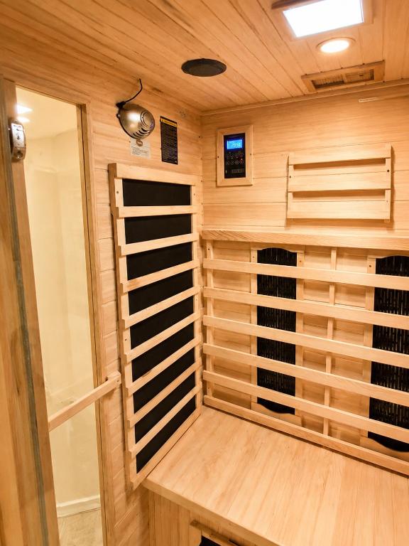 Appartement rénové 1er étage 45m2 avec JARDIN ET JACUZZI - 4