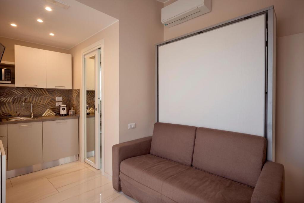 EPONIMI ROOMs - 5