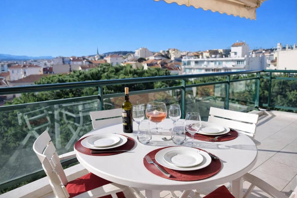 Suquet view - Large terrace - Private parking - 2