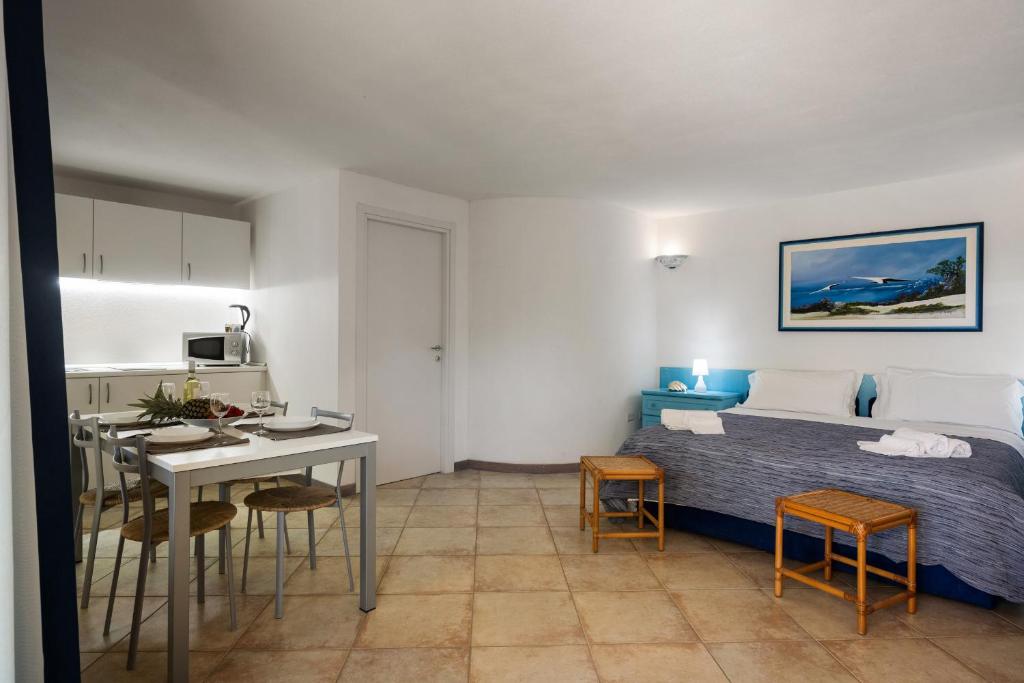 Sardegna è - Beach Rooms LE - 3