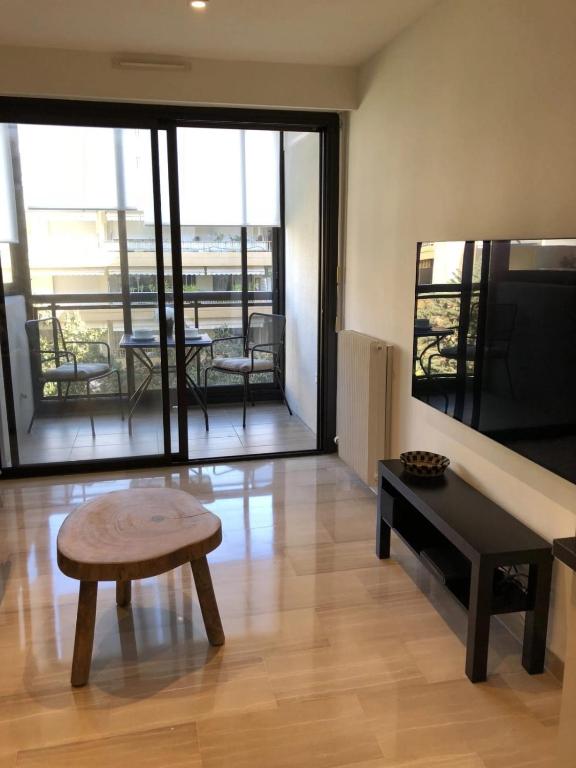 REF 1213 - Cannes Croisette - Studio to rent - 2