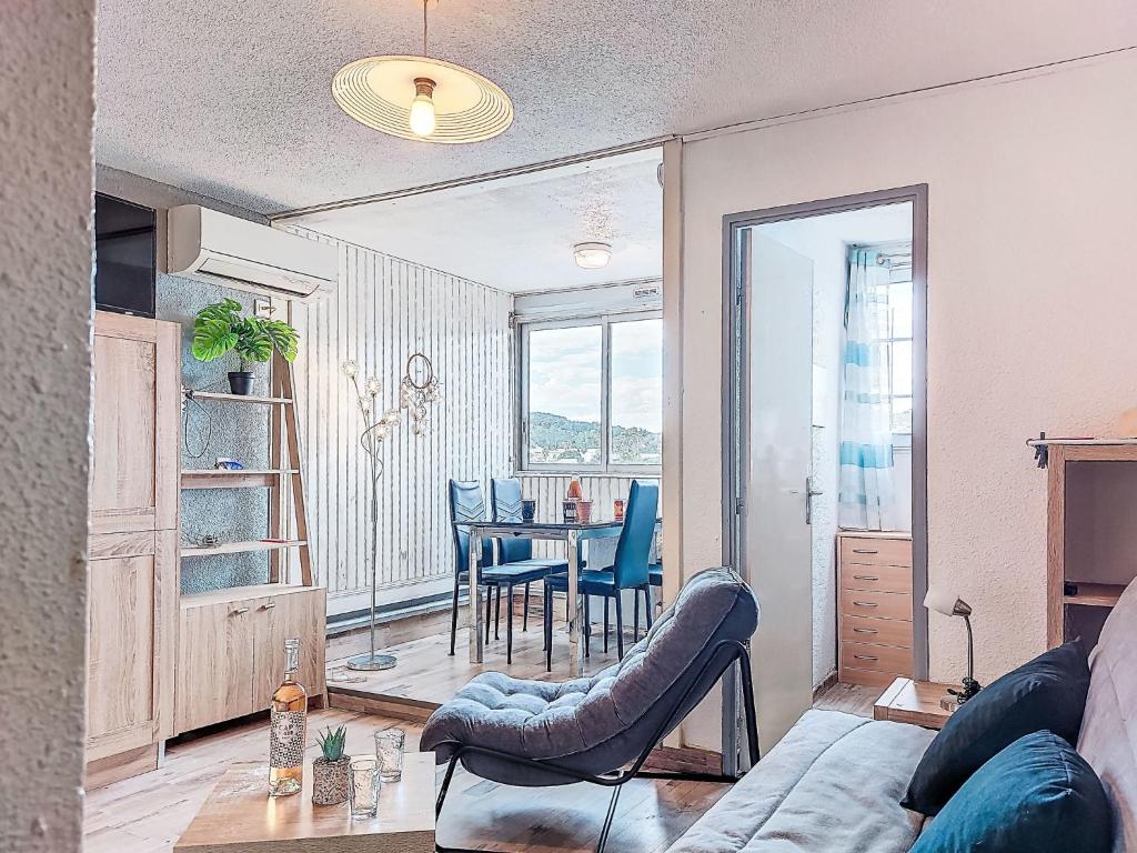 Studio Altitude 17 by Interhome - 1
