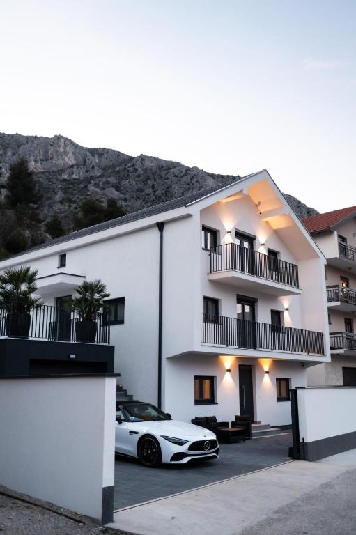 Modern Villa Mia Mostar near Old Bridge & Pool - 1