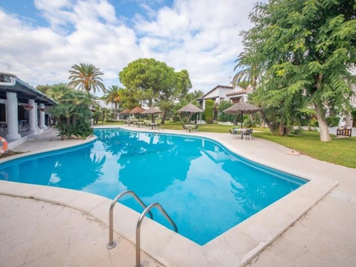 R157 - Casa Alorda Park con Piscina , Jardin y Cerca de la Playa - 5