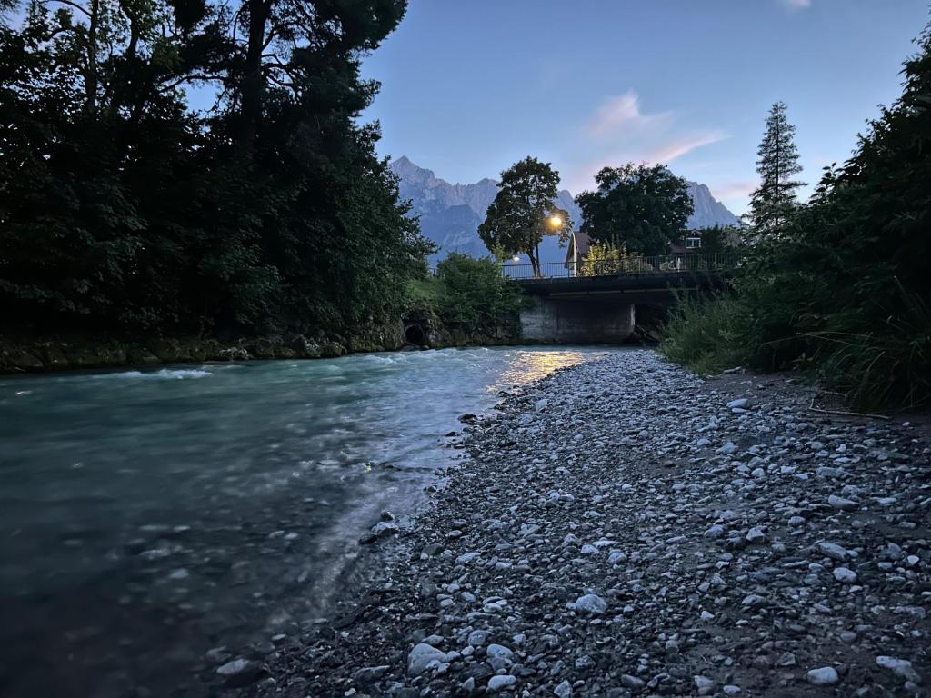 LoisachLodge - zwischen Loisach und Zugspitze - 4