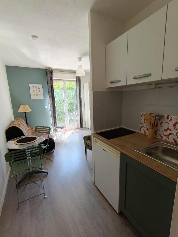 Studio with terrace and private parking space - 5