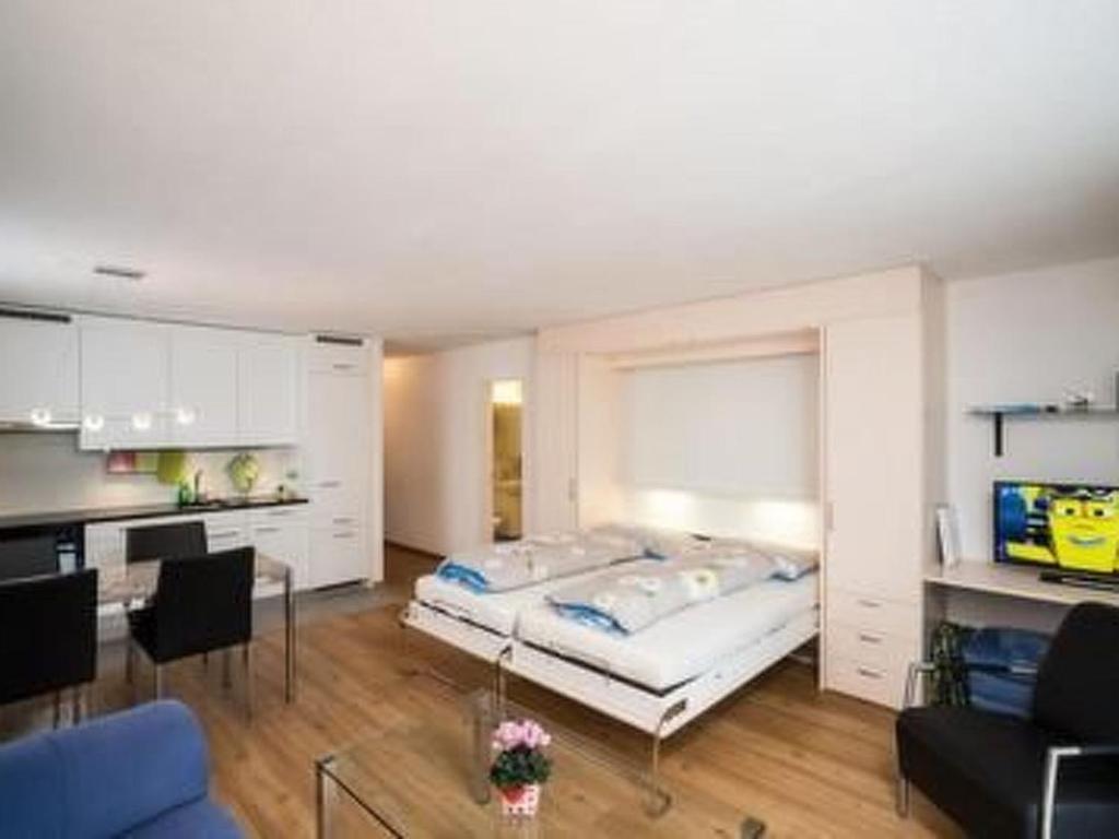 Apartment Chesa Quadrella by Interhome - 5