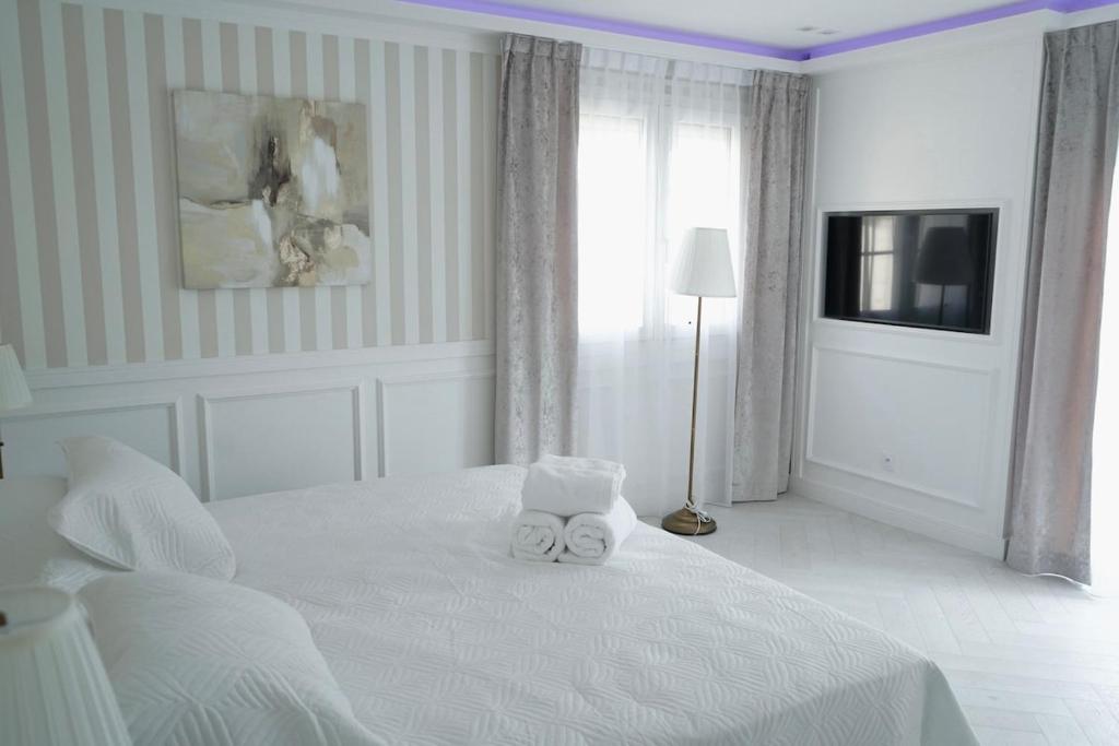 FRGK Luxury Villa Azura with beachfront pool for 10 people Maréchal Juin - 4