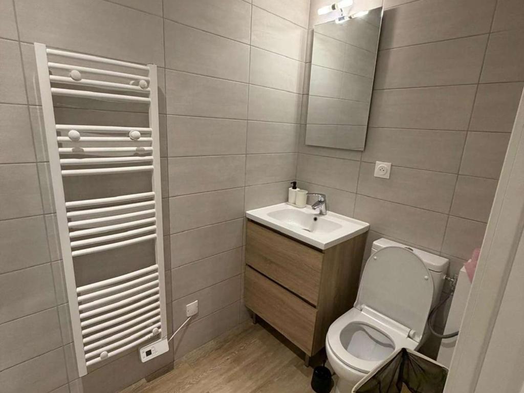 Studio Moderne au Coeur de Reims, Proche Gare - FR-1-870-24 - 5