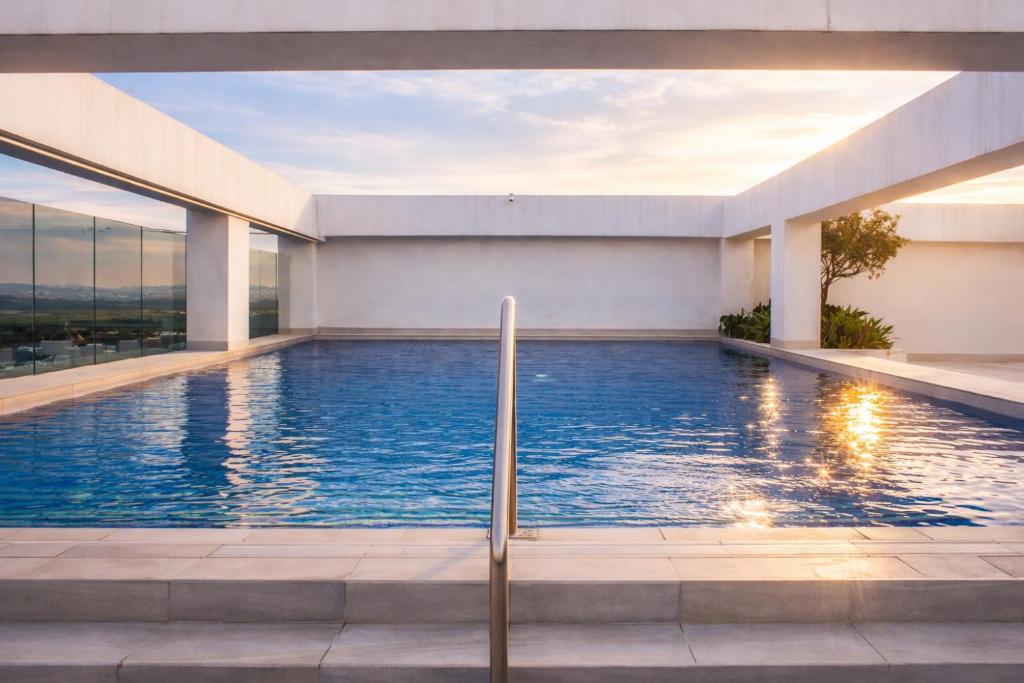 Big Family 3BR Pool Gym Near, Parking, AC, WIFI, El Dorado - 2