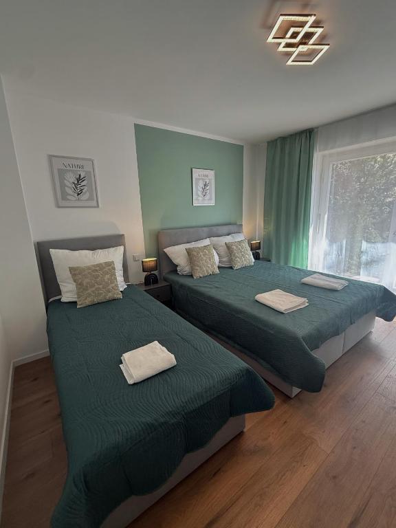 Neues City-Apartment nahe der Fuggerei I Stellplatz I frisch renoviert I Zentrumnähe - 2