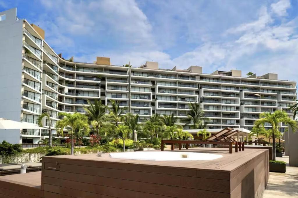 Elegant Nima Bay Residence with Resort Amenites - 4