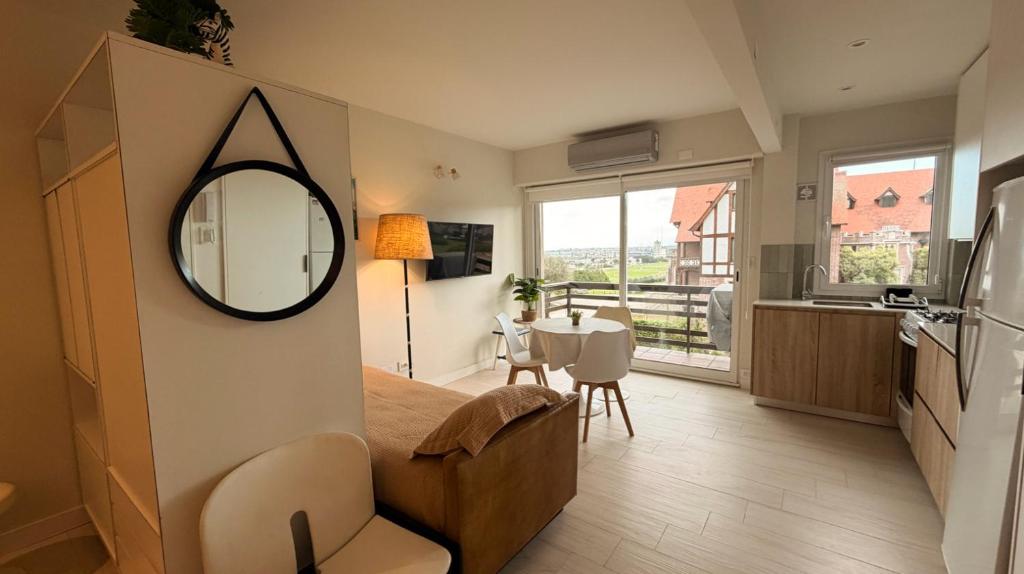 Depto Tini - Studio en Playa Grande para 3 personas a una cuadra del mar - Hola Sur - 5