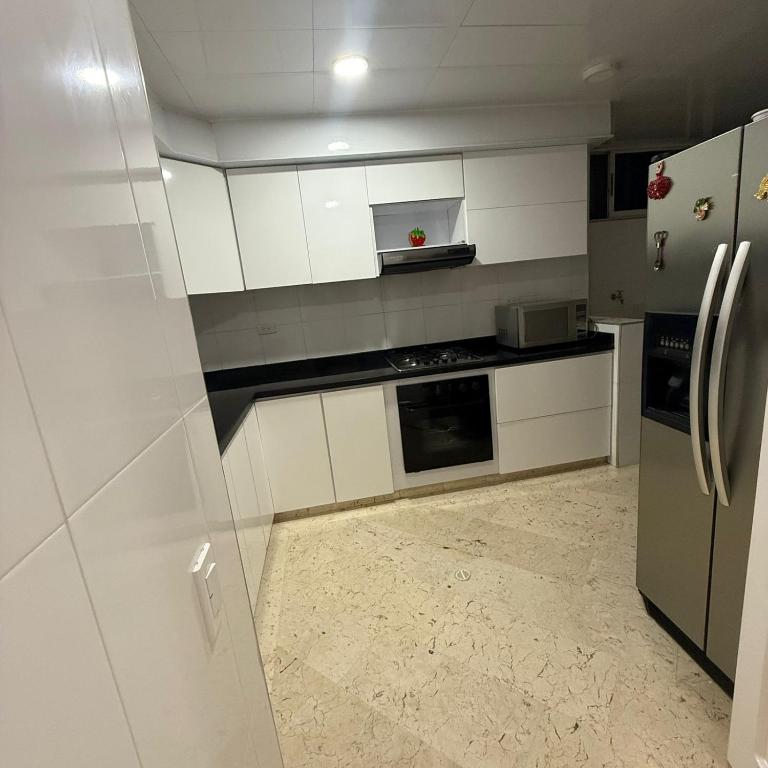Apartamento en Lagos del Peñon Girardot con vista al lago - 4