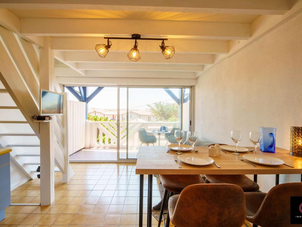 Duplex lumineux proche plage - 4 pers. - FR-1-877-55 - 3