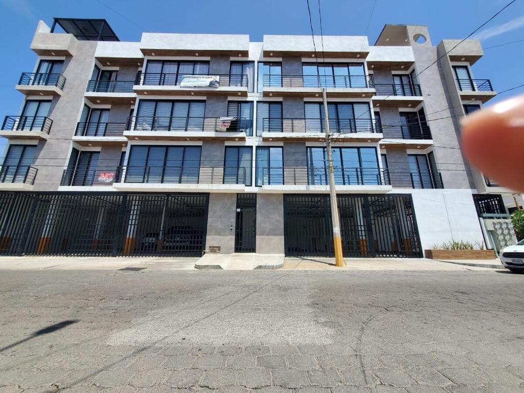 hermoso departamento totalmente equipado ,céntrico, aberca, elevador , estacionamiento privado - 4
