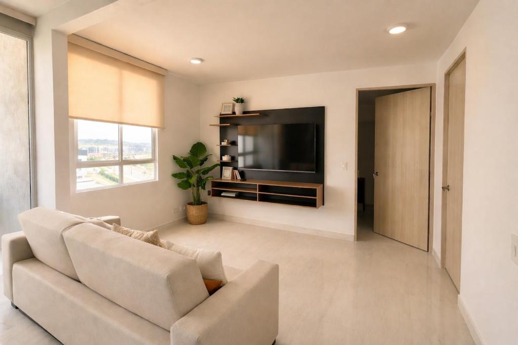 Cartagena Inawa Condo - Sleeps 6 - 7 min Walking from beach - 2