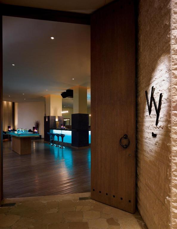 Bar/lounge