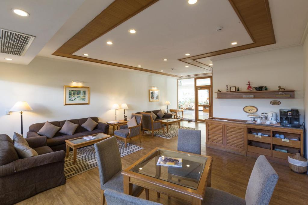 Bar/lounge