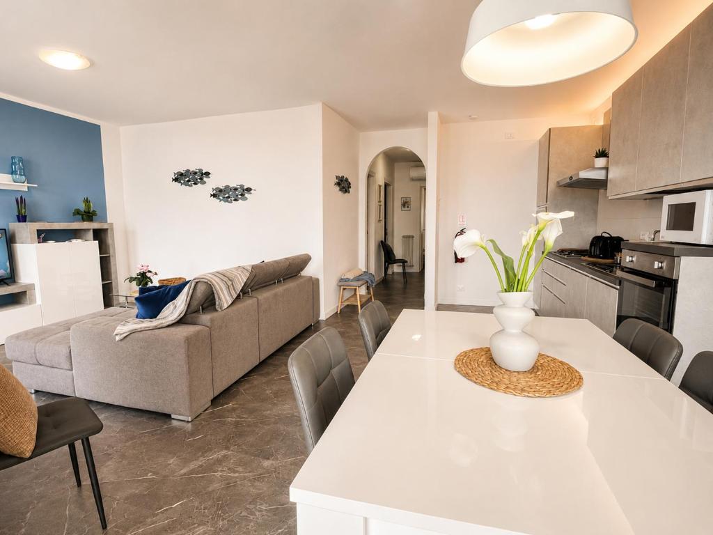 Azzurra Beths House - 5