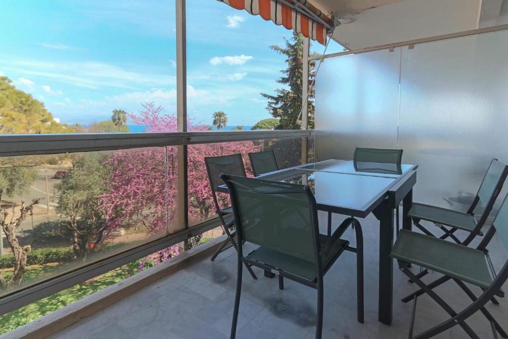 Beautiful flat with Sea View Terrace Pool Parking portative AC- BENAKEY - 2