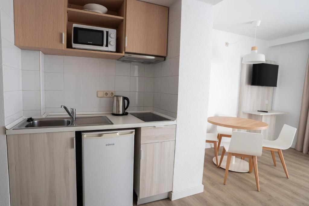 BLUESEA Anba Romaní — Hotel rooms in Cala Millor, Balearic Islands