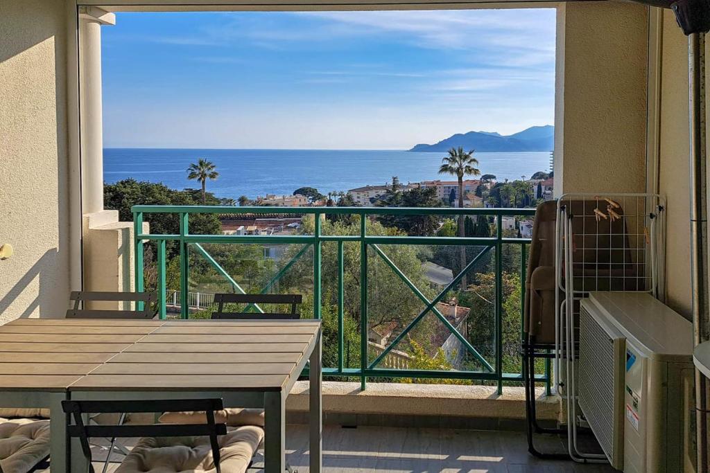 Apartment with AC terrace sea view swimming pool parking -BENAKEY - 3