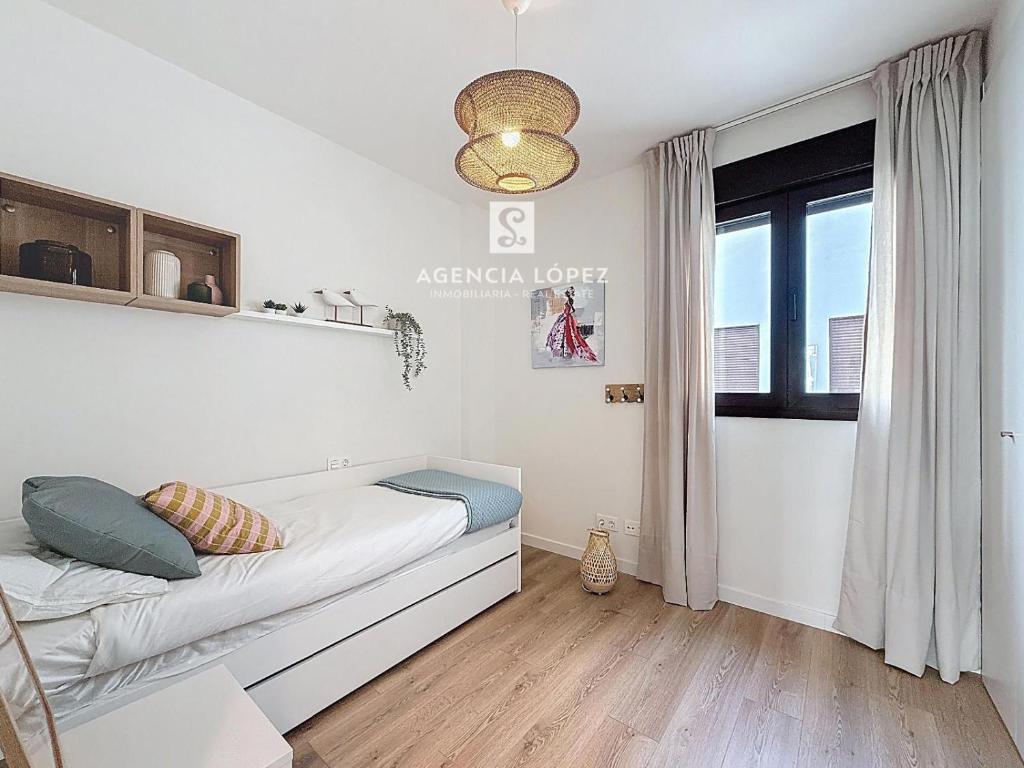 Alo Lazaga Modern Beach - 3