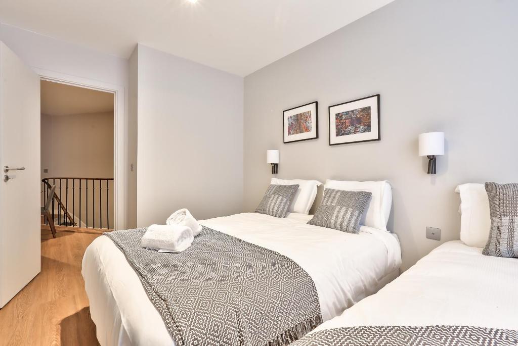 UrbanFlat 122 - Grand Flat in the center of Paris - 4
