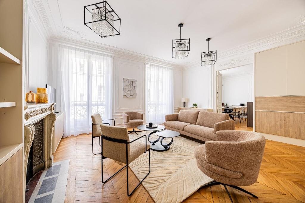 Amazing Apartment # Champs Elysées # Paris 8 # AC - 2